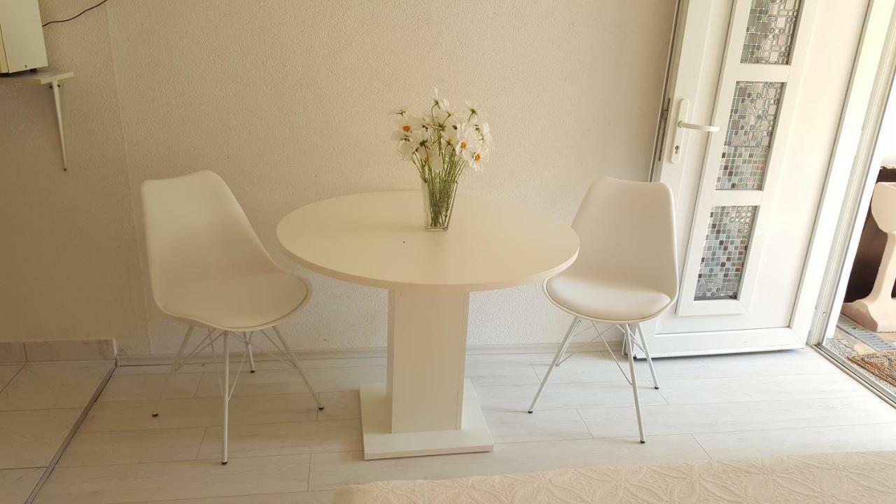 Apartments Tanja & Josipa パグ エクステリア 写真